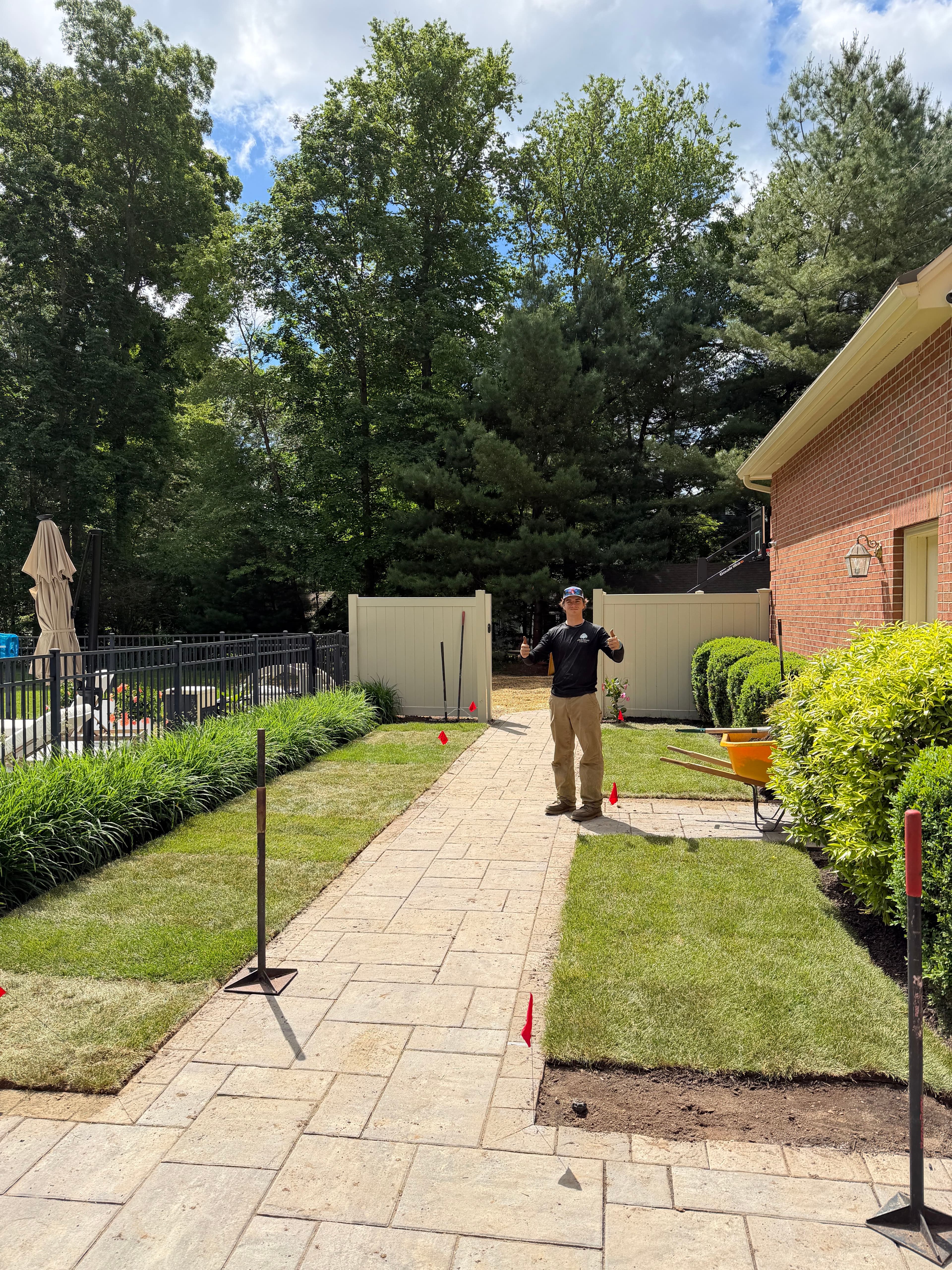 Project Fresh Sod Ties Together a Hardscape Installation Perfectly image
