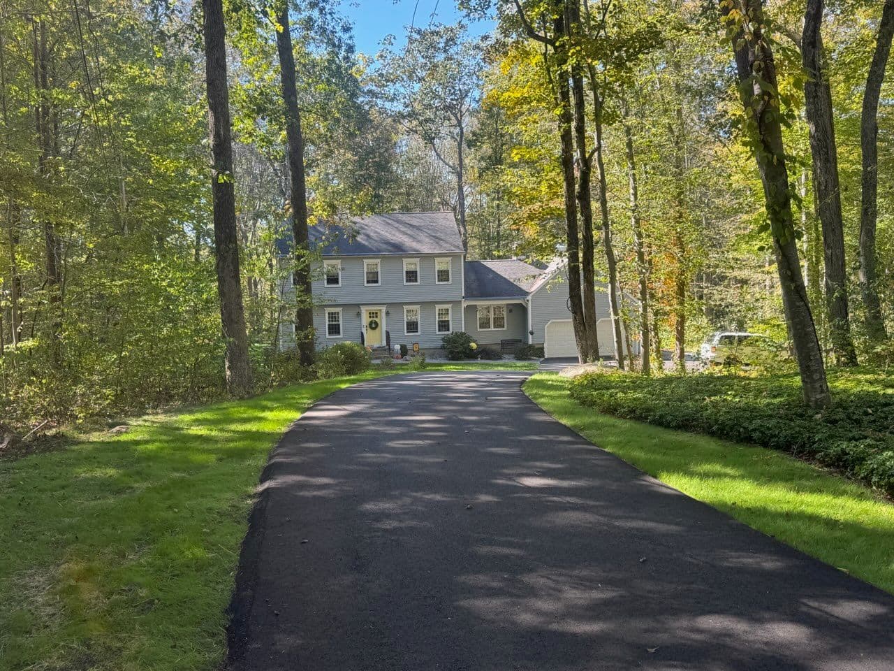 Gallery photos for Seeding Success for a Lush Driveway: Image #1
